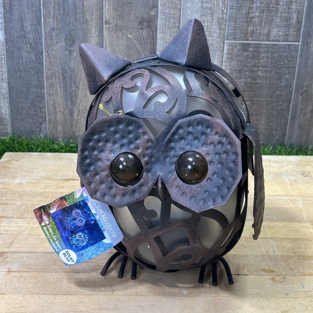 Vintage 2008 Garden Meadow Solar Owl Lantern Decor Blue Light Style 229 NWT